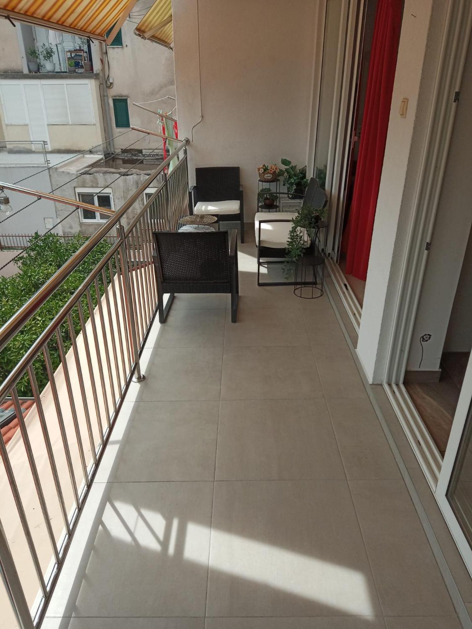 Sunshower Apartment And Studio สปลิท ภายนอก รูปภาพ