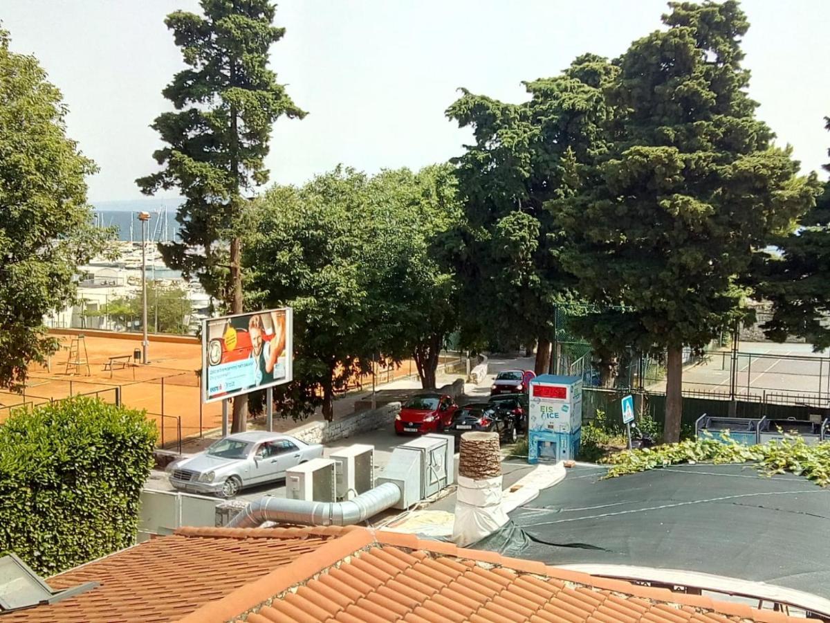 Sunshower Apartment And Studio สปลิท ภายนอก รูปภาพ